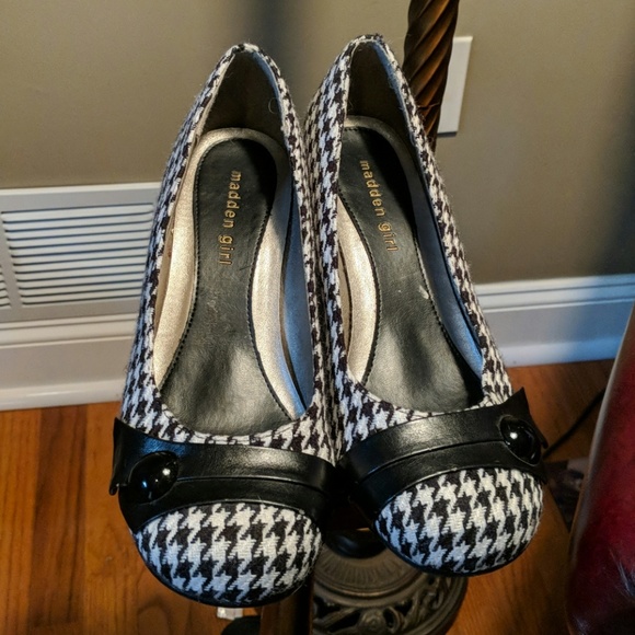 Madden Girl Shoes - Madden girl houndstooth heels size 8.5